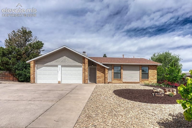 3355 Mirage Dr, Colorado Springs, CO 80920