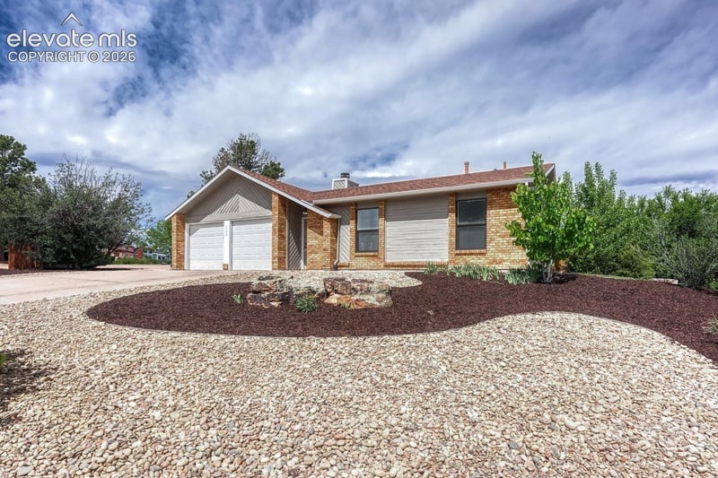 3355 Mirage Dr, Colorado Springs, CO 80920