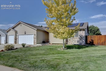 338 Hawthorne Ave, Johnstown, CO 80534