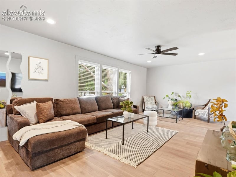 3380 Ashwood Cir, Colorado Springs, CO 80906
