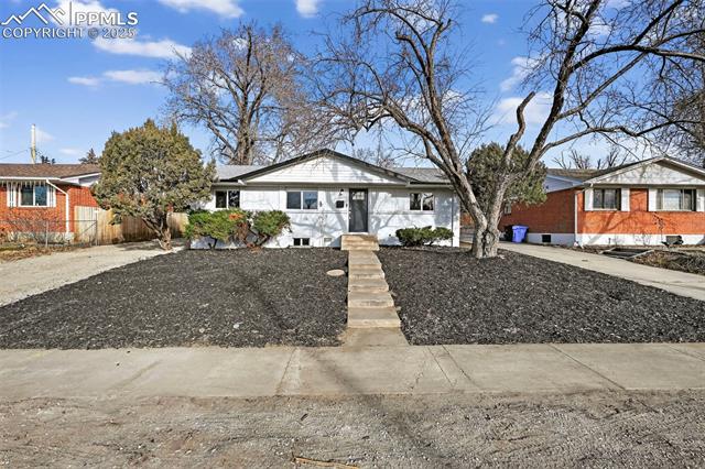 3412 Constitution Ave, Colorado Springs, CO 80909