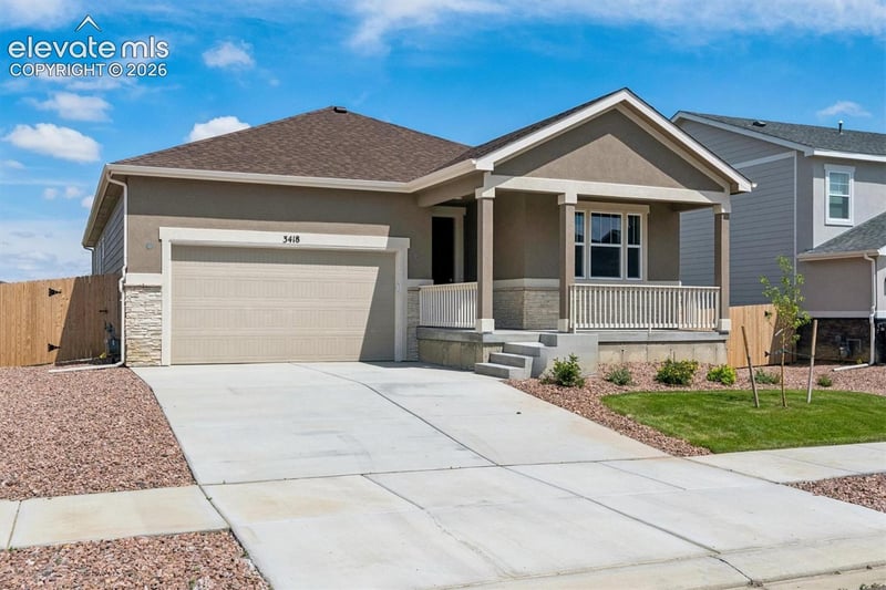 3418 Bella Notte Dr, Pueblo, CO 81001