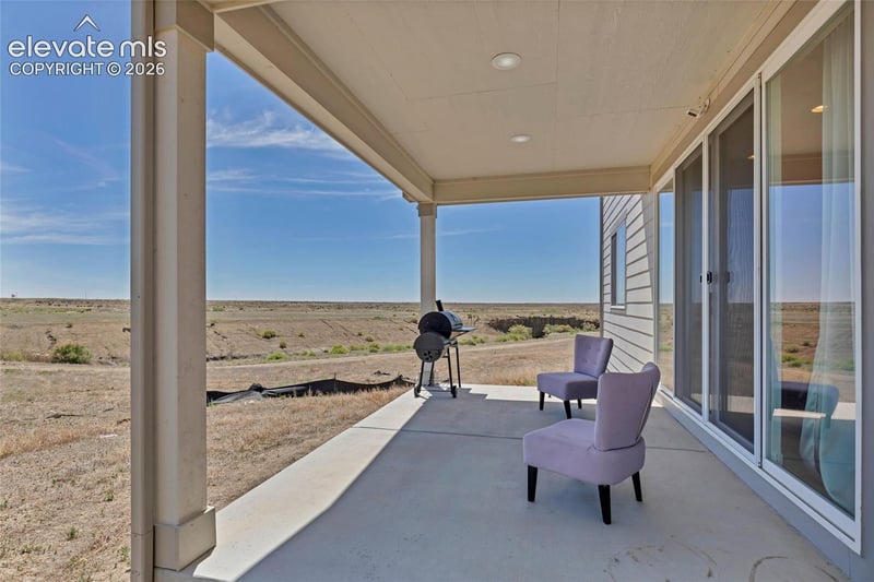 3434 Bella Luna Dr, Pueblo, CO 81001