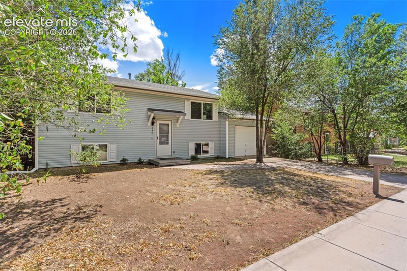 346 Iris Dr, Fountain, CO 80817