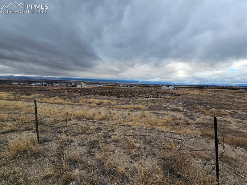35 Top Rail Trl, Penrose, CO 81240