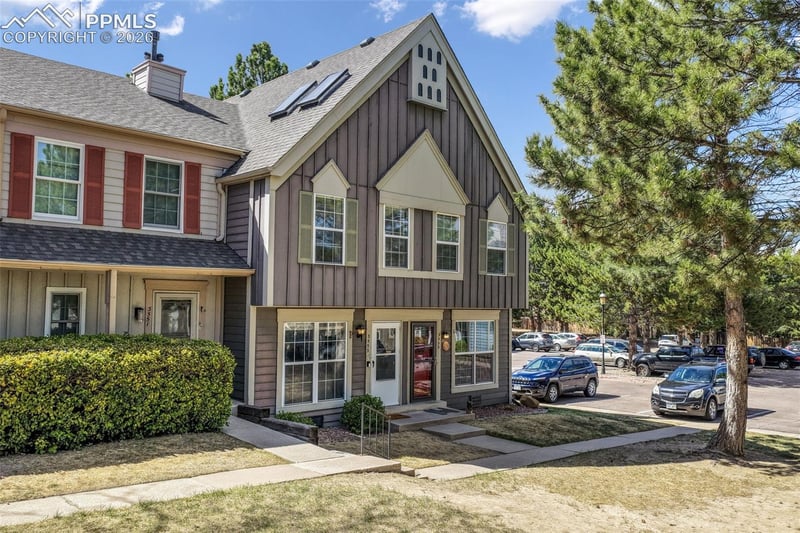 3553 Queen Anne Way, Colorado Springs, CO 80917