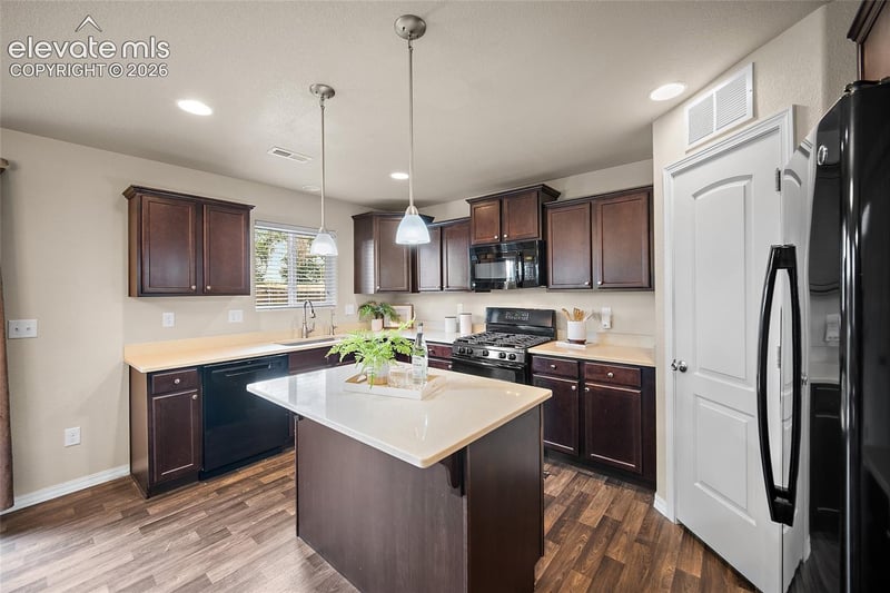 3564 Saguaro Cir, Colorado Springs, CO 80925