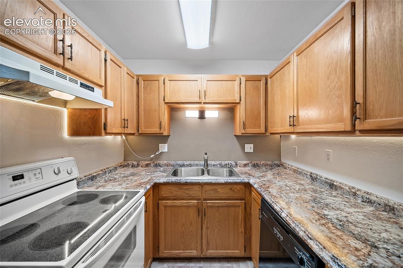 36 Stovel Cir, Colorado Springs, CO 80916