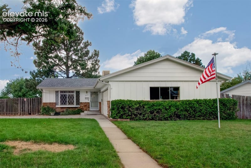 3615 Dundee Pl, Colorado Springs, CO 80910