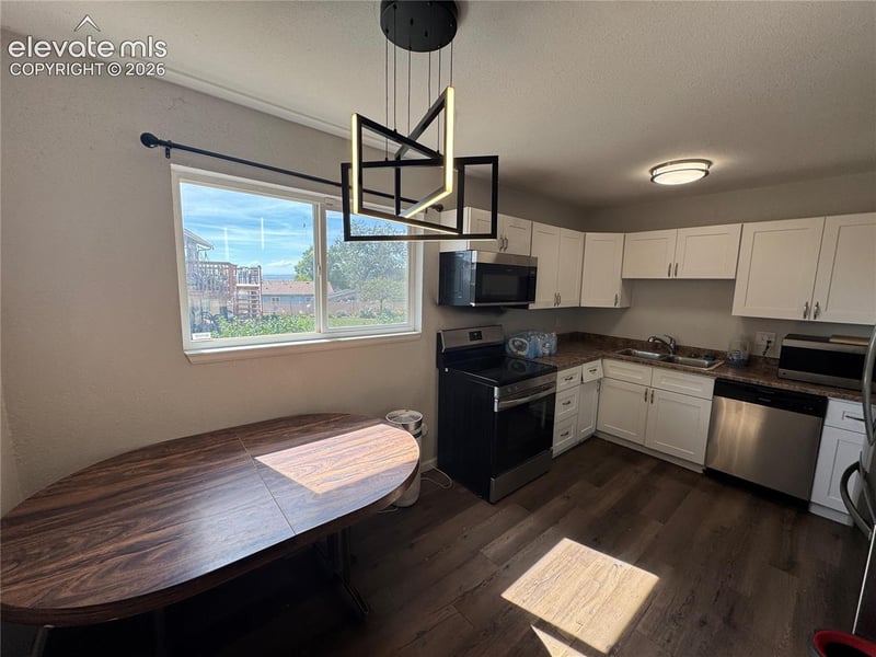 3685 Dogwood Dr, Colorado Springs, CO 80910