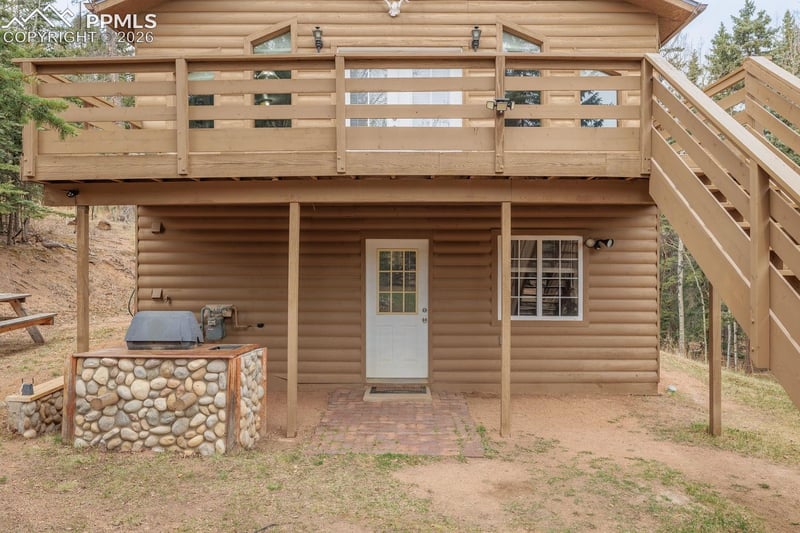 37 Silbani Ln, Florissant, CO 80816