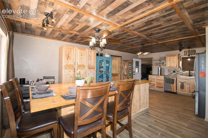 373 G St, Penrose, CO 81240