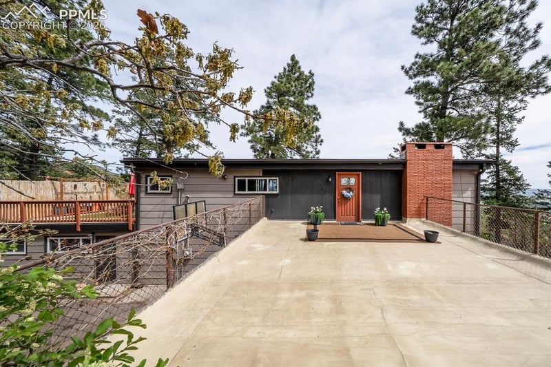 3785 Overlook Rd, Colorado Springs, CO 80906