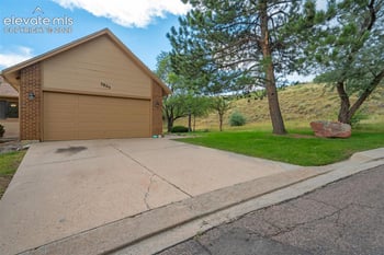 3805 Michener Dr, Colorado Springs, CO 80907