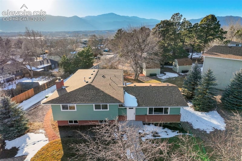 3806 Somerset Dr, Colorado Springs, CO 80907