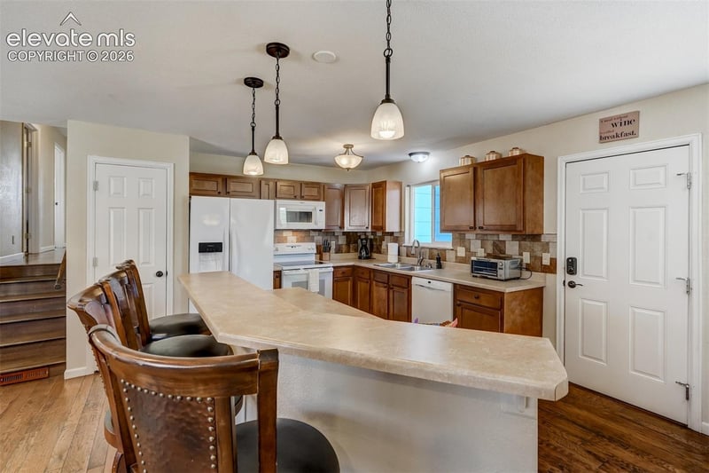 3806 Somerset Dr, Colorado Springs, CO 80907