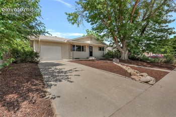 3809 Lancaster Dr, Pueblo, CO 81005