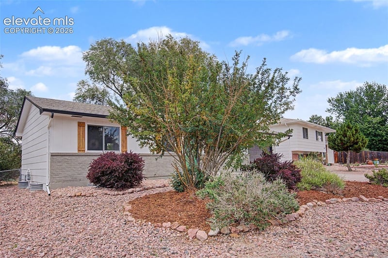3814 Mesa Grande Dr, Colorado Springs, CO 80918