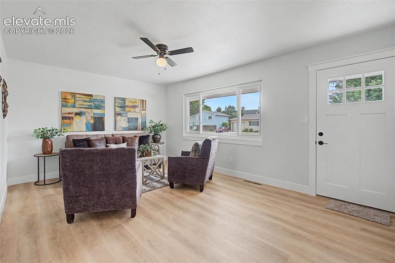 3814 Mesa Grande Dr, Colorado Springs, CO 80918
