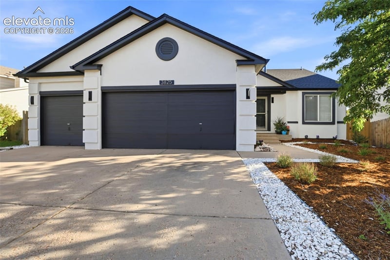 3825 Pony Tracks Dr, Colorado Springs, CO 80922