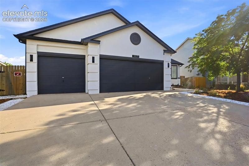 3825 Pony Tracks Dr, Colorado Springs, CO 80922