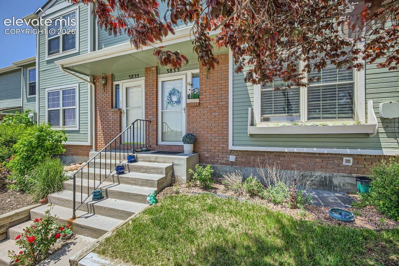 3833 Smoke Tree Dr, Colorado Springs, CO 80920