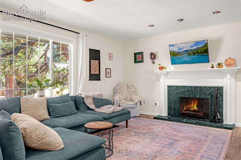3854 Deepgreen Ln, Colorado Springs, CO 80917