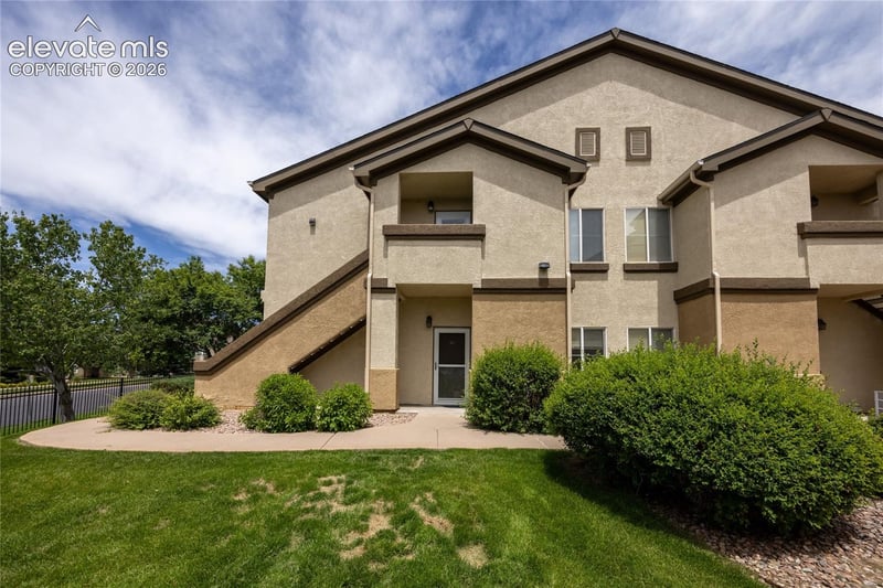 3864 Riviera Grv #102, Colorado Springs, CO 80922