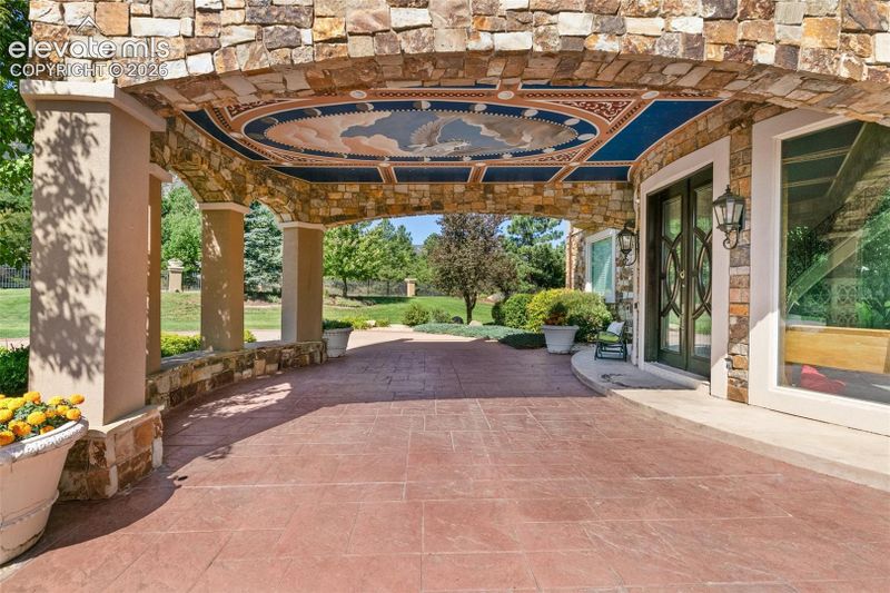 3870 S Club Dr, Colorado Springs, CO 80906