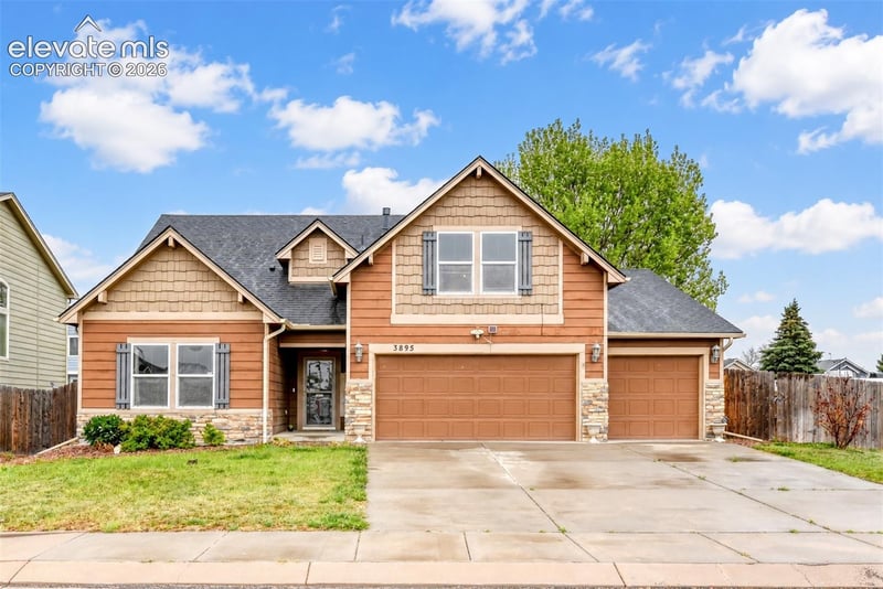 3895 Shining Star Dr, Colorado Springs, CO 80925