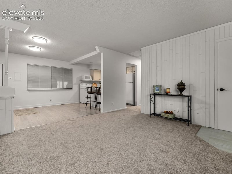3950 Fairfield Ln, Pueblo, CO 81005