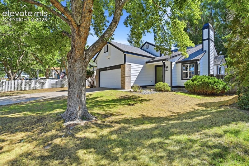 3951 Shining Star Dr, Colorado Springs, CO 80925