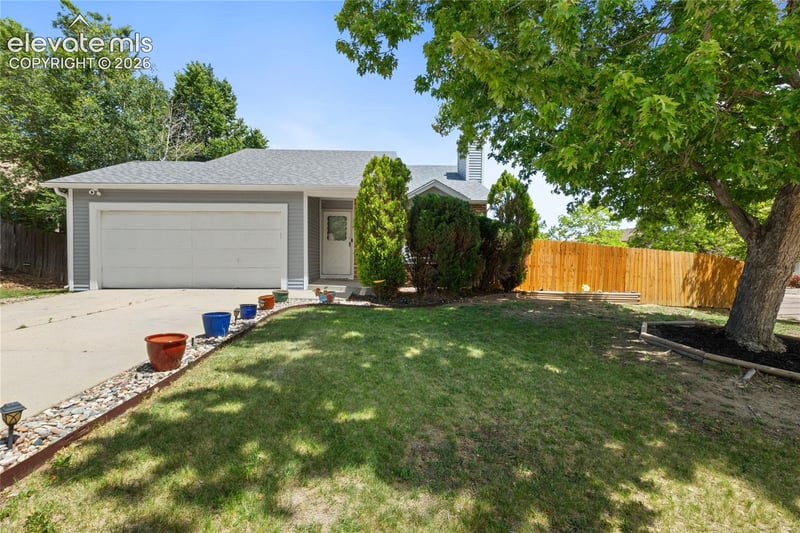 3955 Rosemere St, Colorado Springs, CO 80906