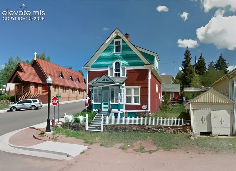 401 E Carr Ave, Cripple Creek, CO 80813