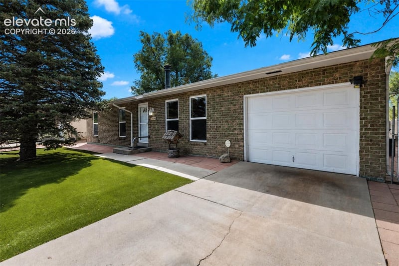 403 Shield Rd, Fountain, CO 80817