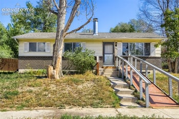 4040 Hollow Rd, Colorado Springs, CO 80917