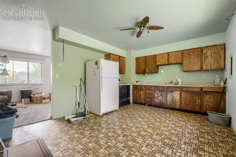 4040 Hollow Rd, Colorado Springs, CO 80917