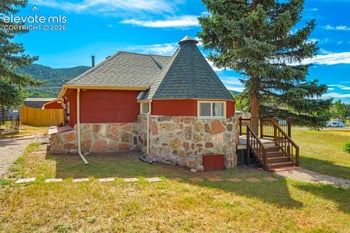 405 N Baldwin St, Woodland Park, CO 80863