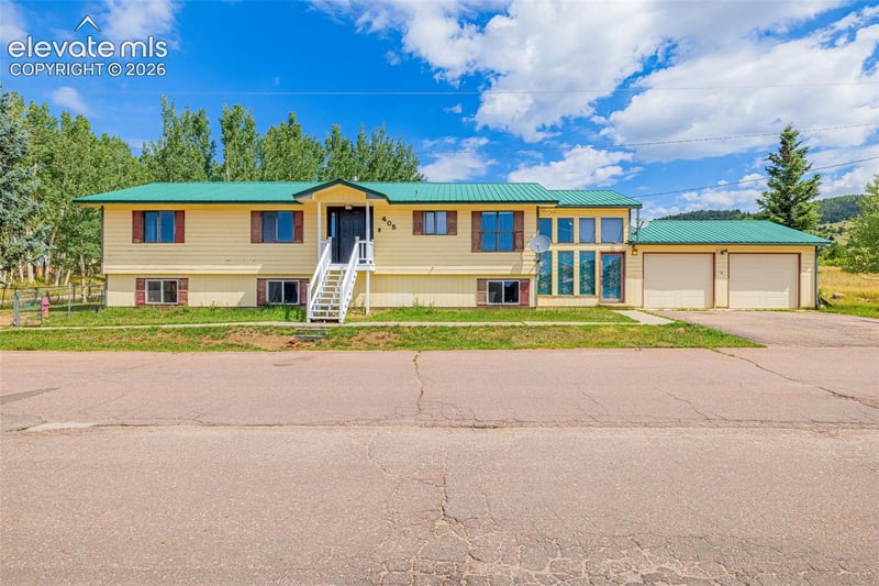 405 E Galena Ave, Cripple Creek, CO 80813