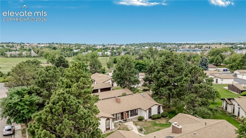 406 Valley Hi Cir #B, Colorado Springs, CO 80910