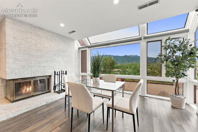 41 W Boulder St, Colorado Springs, CO 80903