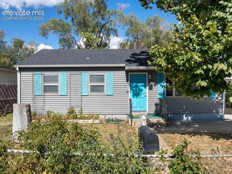 410 Lynn Ave, Colorado Springs, CO 80905
