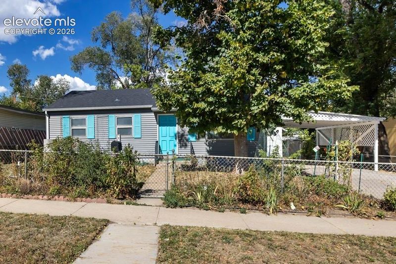 410 Lynn Ave, Colorado Springs, CO 80905
