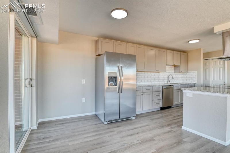 411 Lakewood Cir #B1016, Colorado Springs, CO 80910