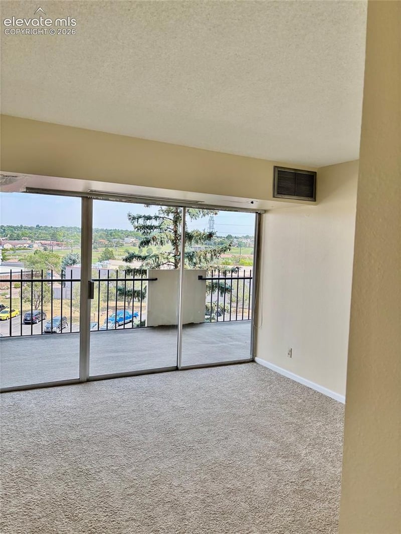 411 Lakewood Cir #B530, Colorado Springs, CO 80910