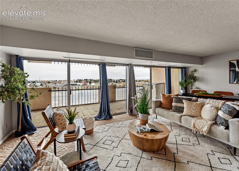 411 Lakewood Cir #C904, Colorado Springs, CO 80910