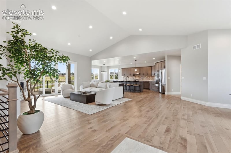 4136 Pinehurst Cir, Colorado Springs, CO 80908