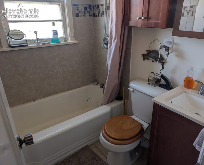 418 Scranton Ave, Pueblo, CO 81004