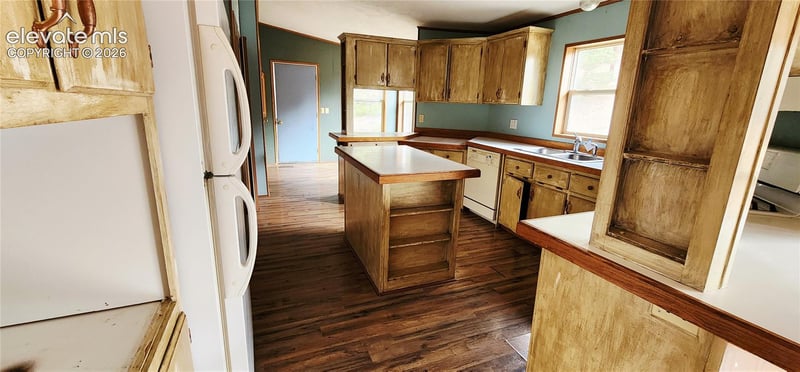 419 Donzi Trl, Florissant, CO 80816