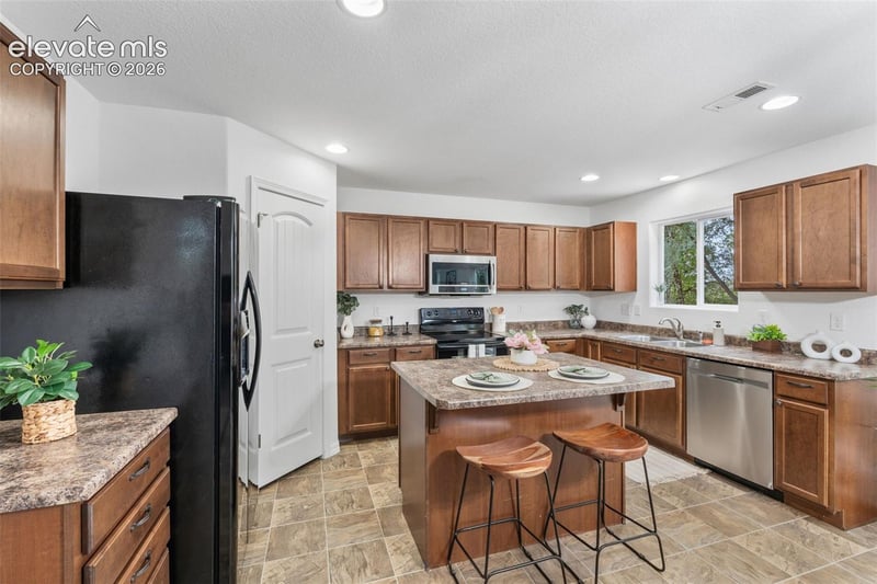 421 Autumn Pl, Fountain, CO 80817